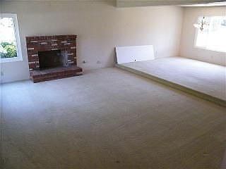 4th image of 5389 Pearl St