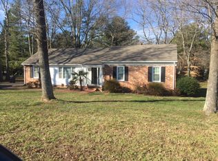 10540 Ashburn Rd, North Chesterfield, VA 23235