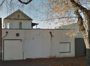 3022 J St, Sacramento, CA 95816