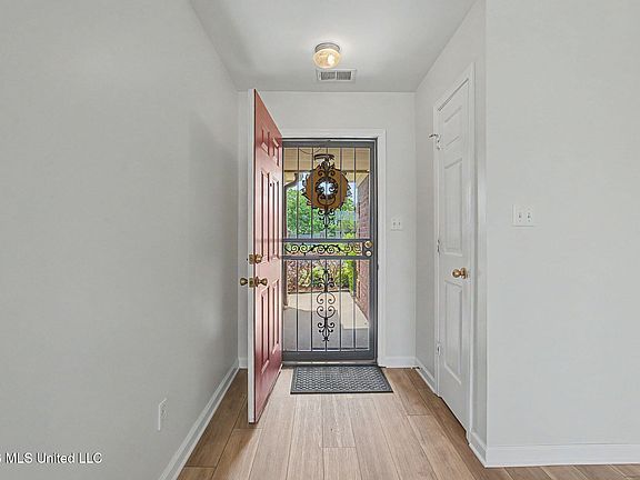 5th image of 5918 Stafford Dr