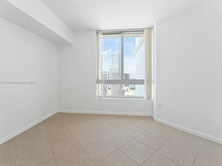 350 S Miami Ave #5 — Photo 10