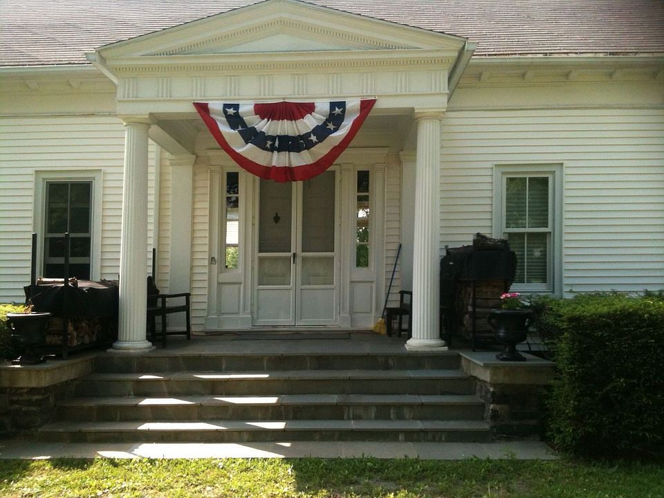 Front of house