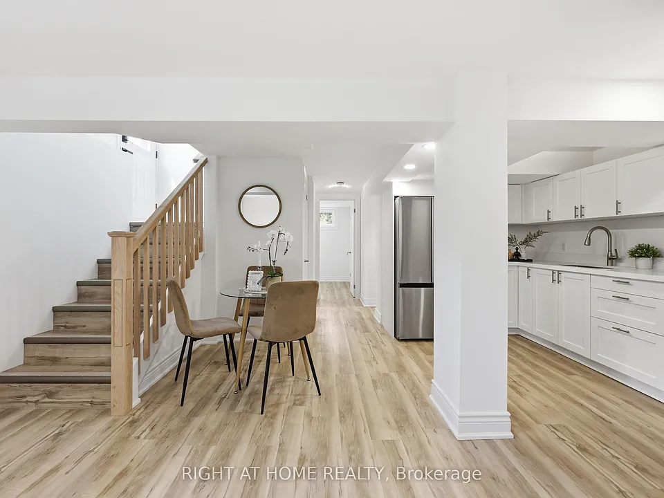 156 E 36th St #BASEMENT