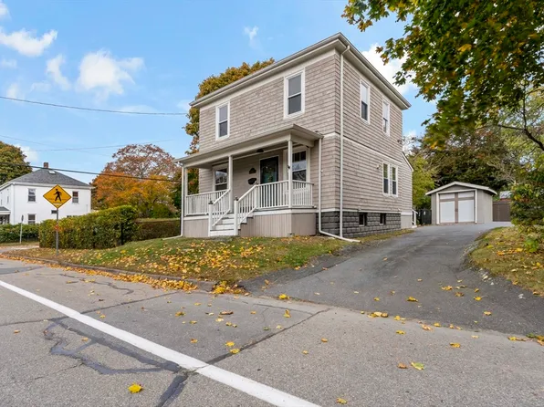 684 Church St, New Bedford, MA 02745