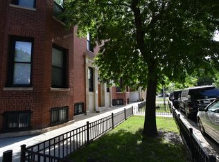 1040 W School St #1044-2R, Chicago, IL 60657