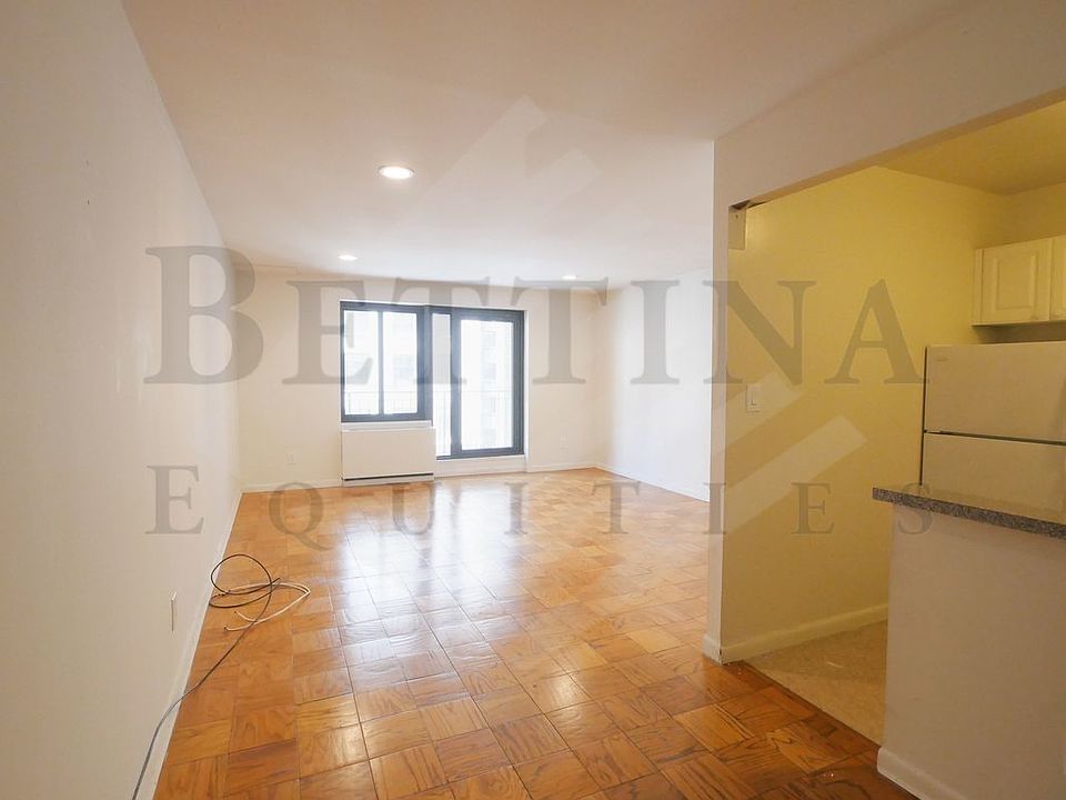 1st image of 77 5th Ave APT 9D