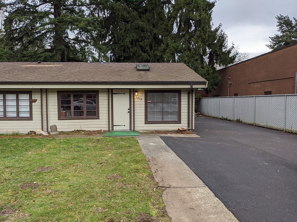 1st image of 7812 170th Pl NE