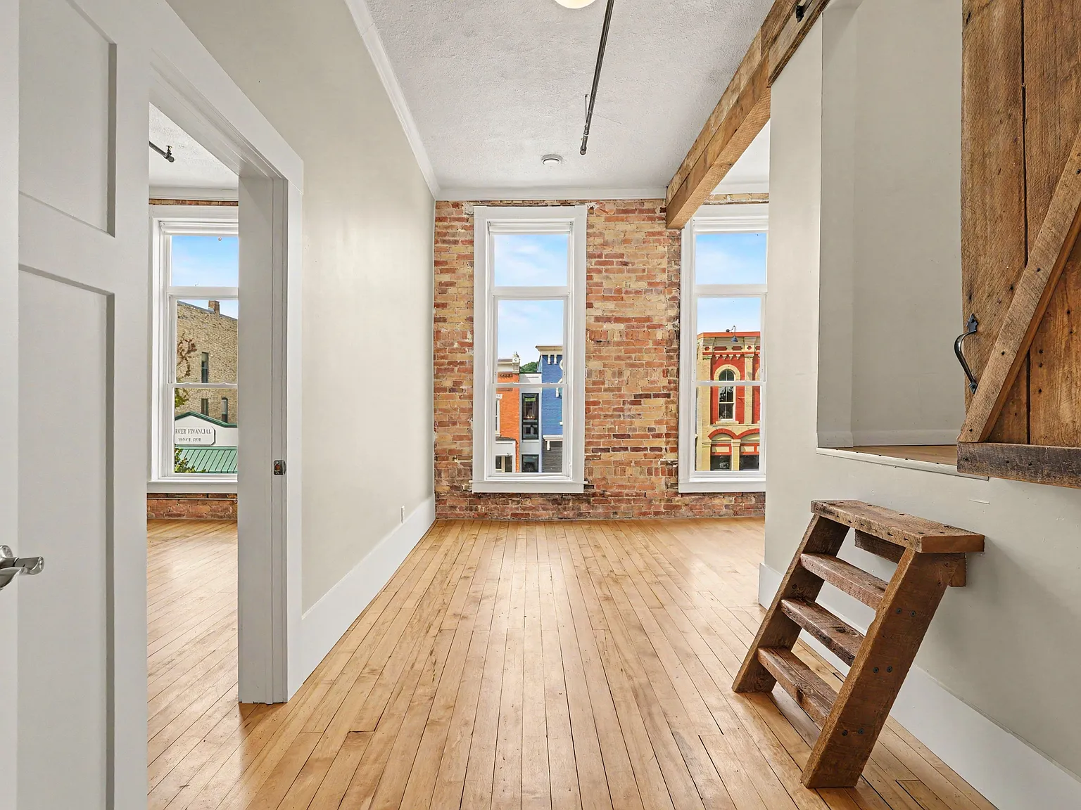 1 bed, 512 sqft, $1,600 — Photo 4