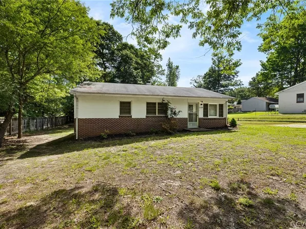 11109 Chester Rd, Chester, VA 23831