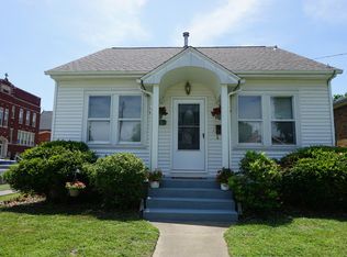 648 Monroe St, Quincy, IL 62301