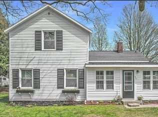 620 N Lakeshore Dr, Ludington, MI 49431