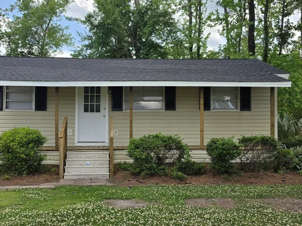 3748 Walter Todd Road, Clarendon, NC 28432
