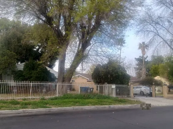 15203 Leadwell St, Van Nuys, CA 91405
