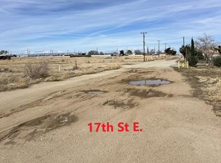 E 17th Street East St, Palmdale, CA 93550