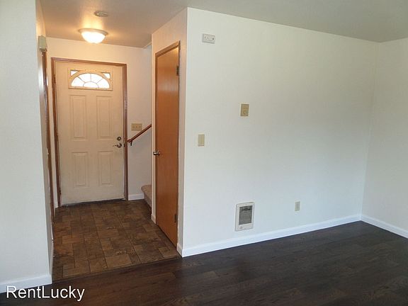 2nd image of 746 37th St SE #A