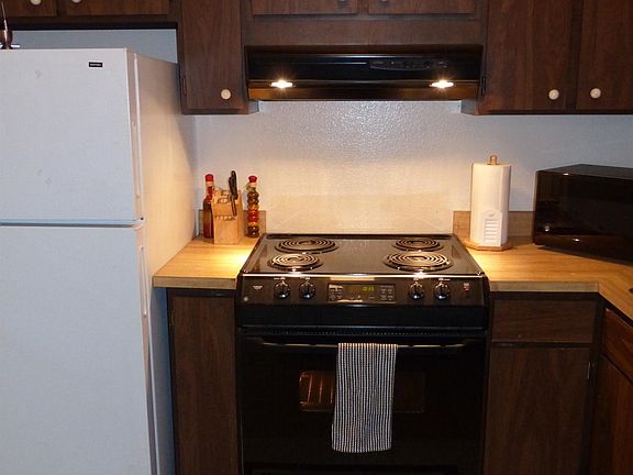 4th image of 630 Woodside Sierra Unit 5