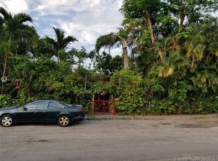 3330 SW 27th Ter, Miami, FL 33133