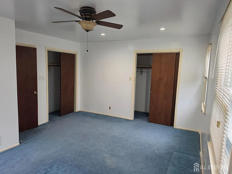 405 Frederick Ave — Photo 4