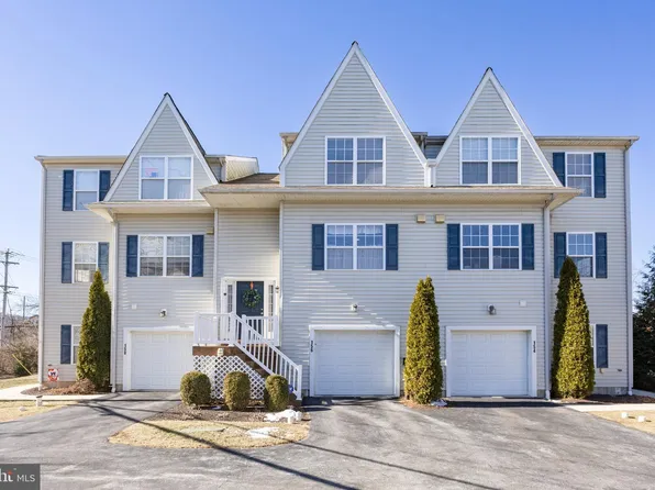 156 Jefferson Ave, Downingtown, PA 19335