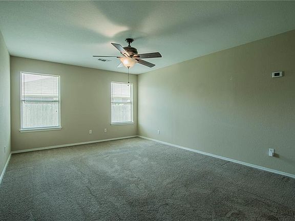 2nd image of 847 W Colony Dr