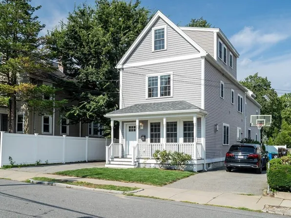 18 Harris St, Belmont, MA 02478