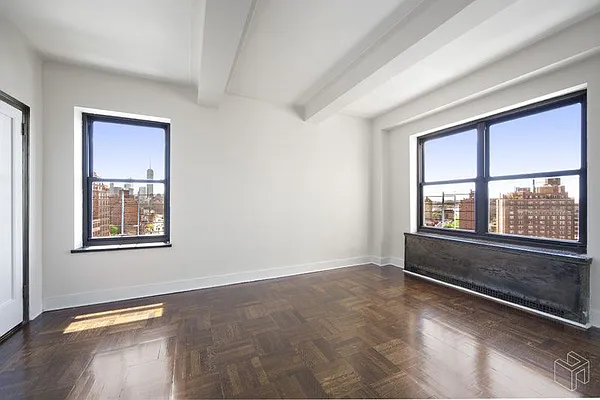 Rented by Halstead Real Estate | media 14