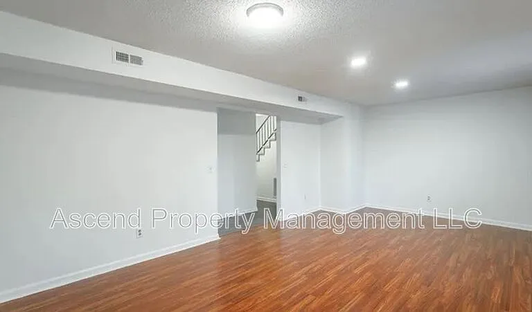 5822 Moody Sawyer Rd #B — Photo 3