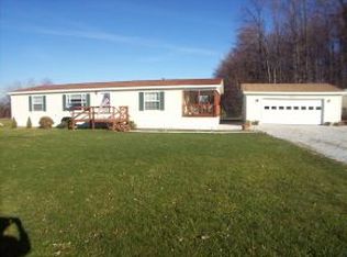 3 Christina Dr, Saint Albans, VT 05478