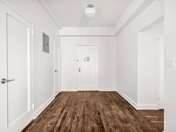 3rd image of 12 E 86th St APT 1622