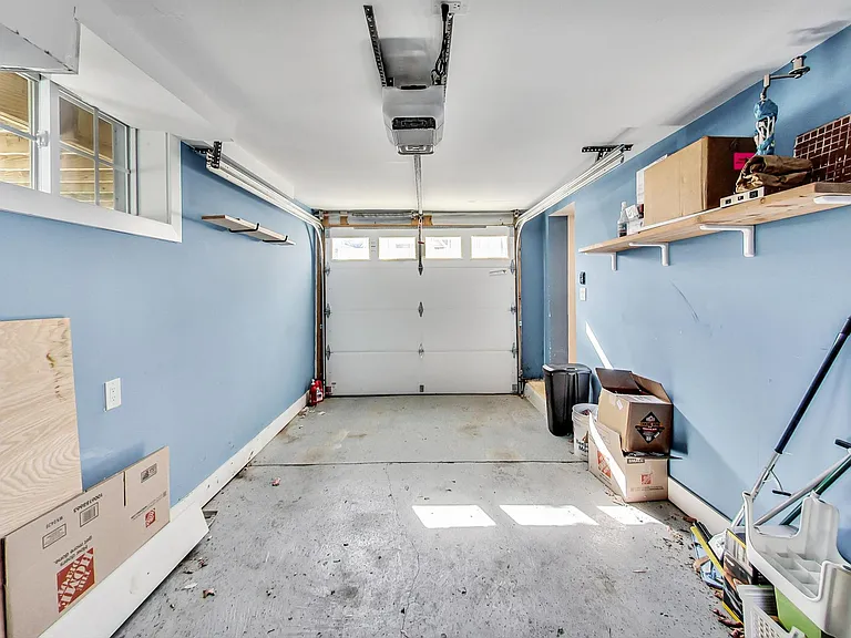 5130 Bradley Blvd — Photo 15