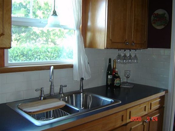 Classic cottage kitchen