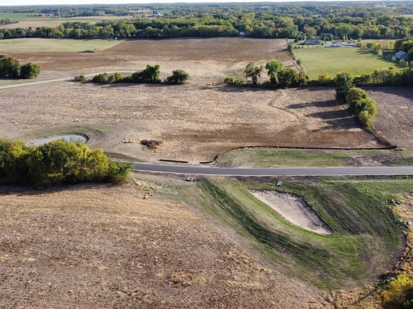 22449 Chaparral Ln, Rogers, MN 55374