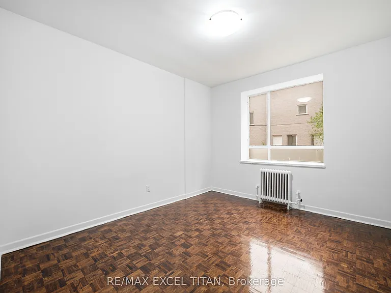 2895 Bathurst St #108 — Photo 8