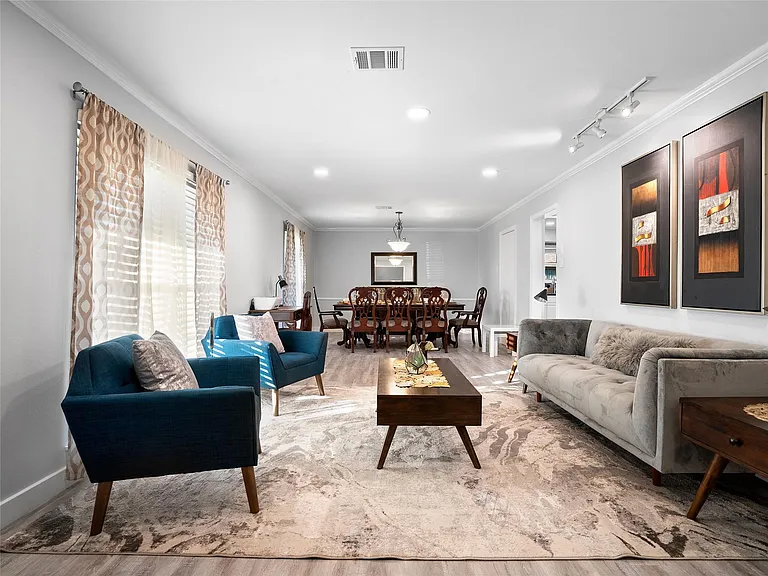 9403 Timberside Dr — Photo 16