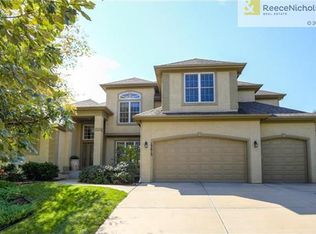 17615 W 84th St, Lenexa, KS 66219