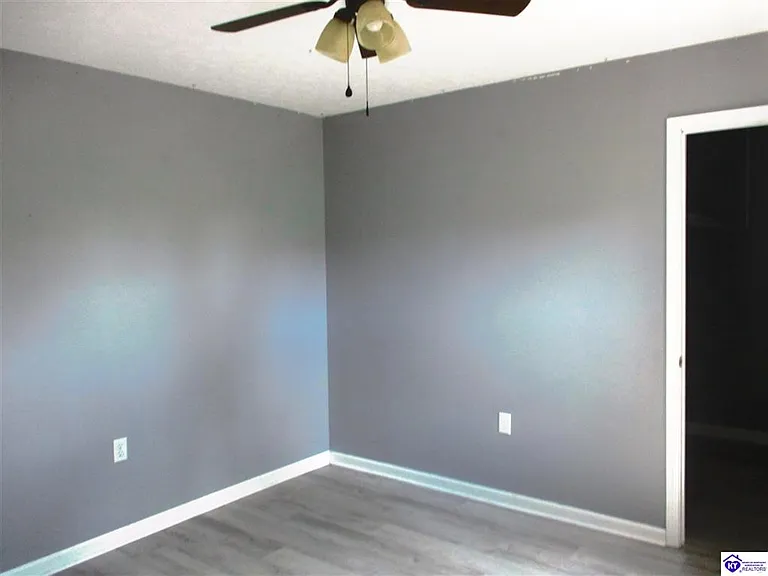 609 Foxfire Rd — Photo 15