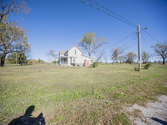 2nd image of 17627 Highway B