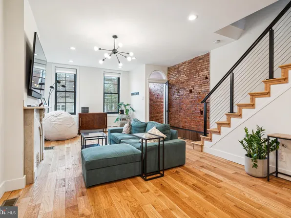 1131 Dickinson St, Philadelphia, PA 19147