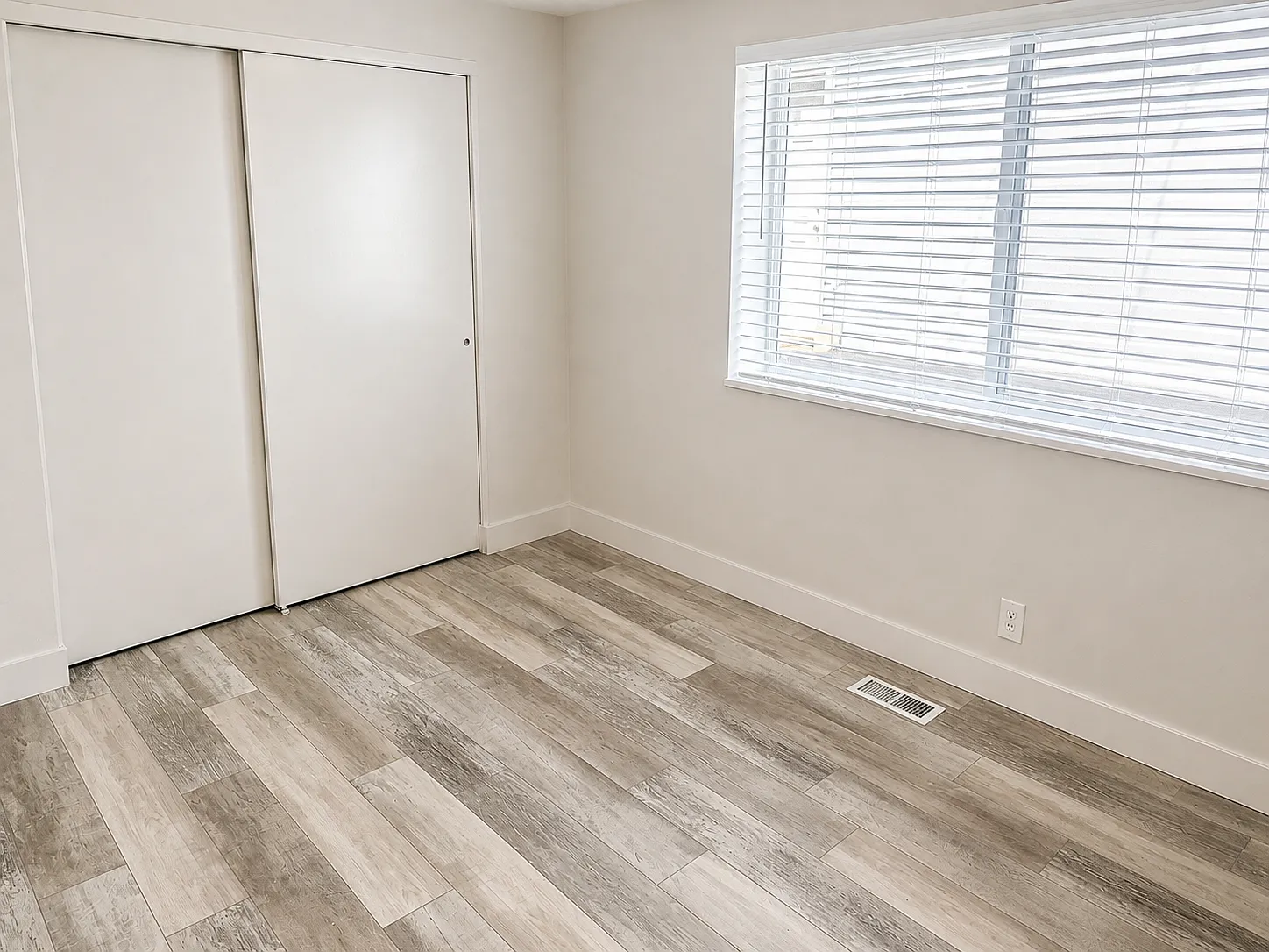 2 bed, 850 sqft, $1,395 — Photo 4