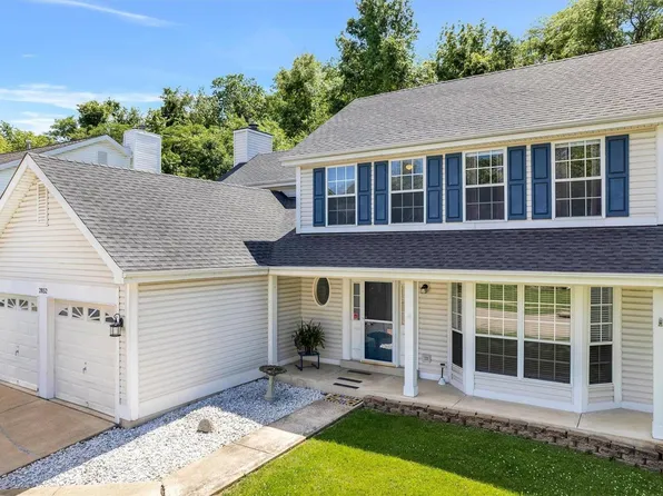 2852 Fox Meadow Ln, Arnold, MO 63010