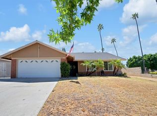 9570 Hermitage Ln, Riverside, CA 92503