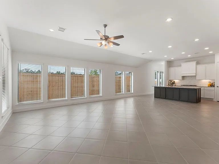 26545 Pioneer Pointe Ct — Photo 32
