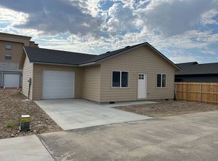 135 SW Nye Ave, Pendleton, OR 97801