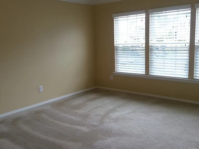 1817 Whirlaway Ct #1817 — Photo 5