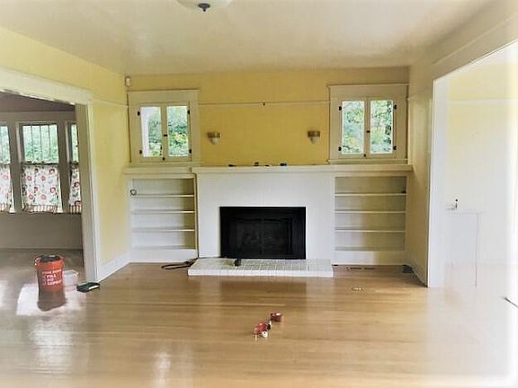 5th image of 995 Fruitdale Dr