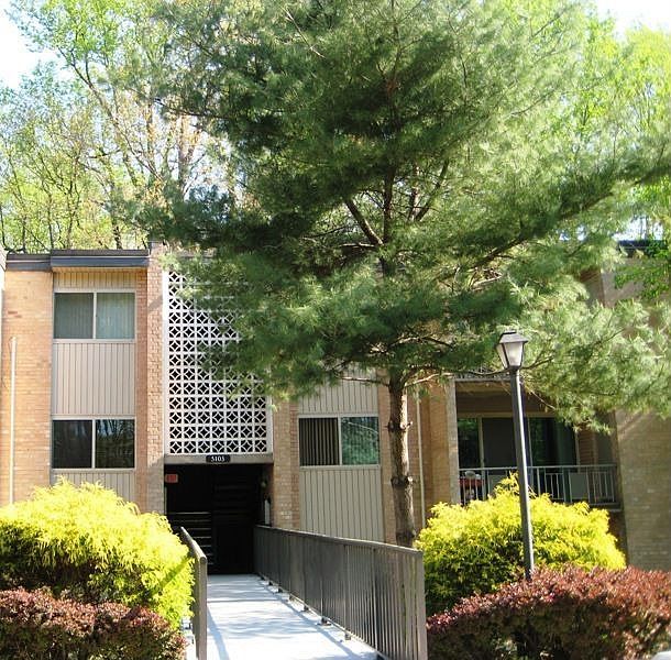 5103 Crossfield Court