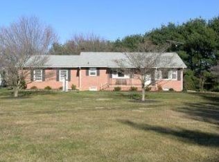 4020 London Bridge Rd, Sykesville, MD 21784