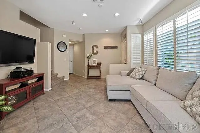10298 Scripps Poway Pkwy #8 — Photo 4
