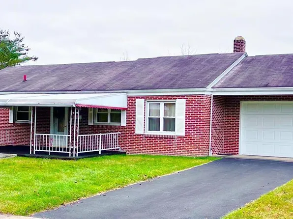 945 Coal St, Lehighton, PA 18235