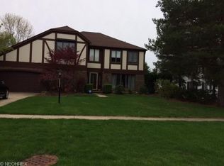 18443 Admiralty Dr, Strongsville, OH